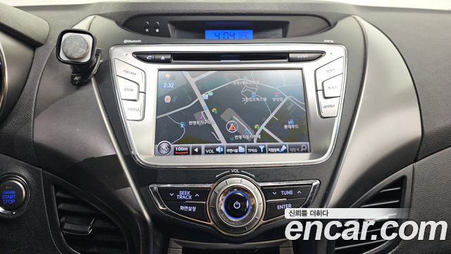 Hyundai AVANTE 2011 — photo 16
