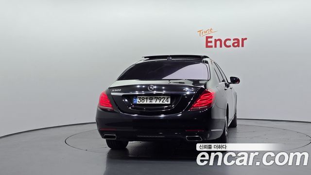 Mercedes-Benz S-Class 2016 — photo 4