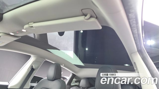 Tesla Model Y 2024 — photo 22