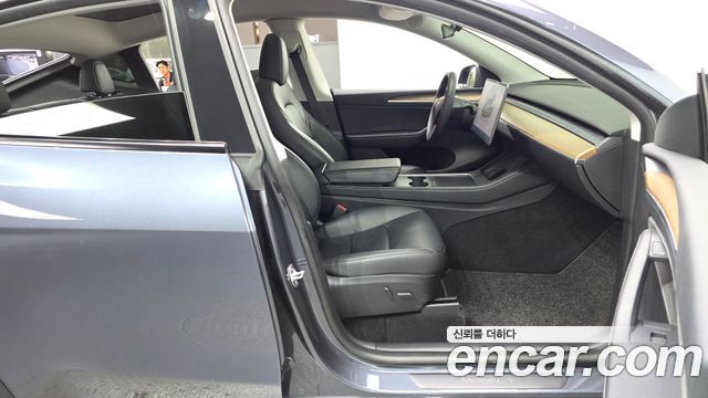 Tesla Model Y 2024 — photo 16
