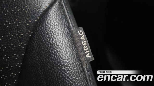 Hyundai AVANTE 2014 — photo 30