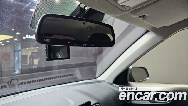 Hyundai Venue 2020 — photo 19