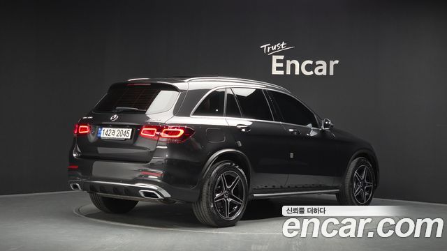 Mercedes-Benz GLC-Class 2022 — photo 2