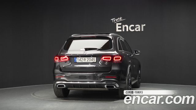 Mercedes-Benz GLC-Class 2022 — photo 4