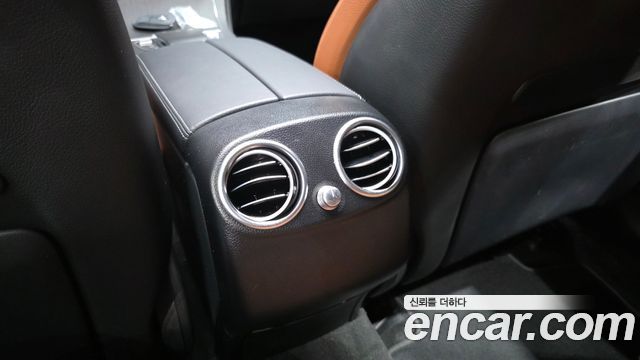 Mercedes-Benz GLC-Class 2022 — photo 35