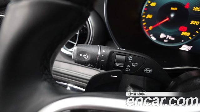Mercedes-Benz GLC-Class 2022 — photo 36
