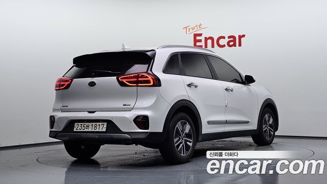Kia Niro 2021 — photo 2