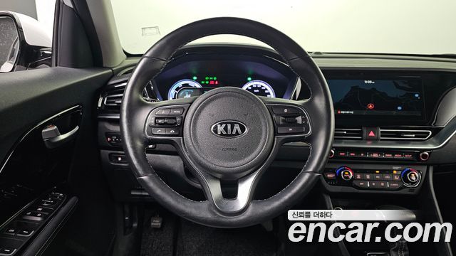 Kia Niro 2021 — photo 18