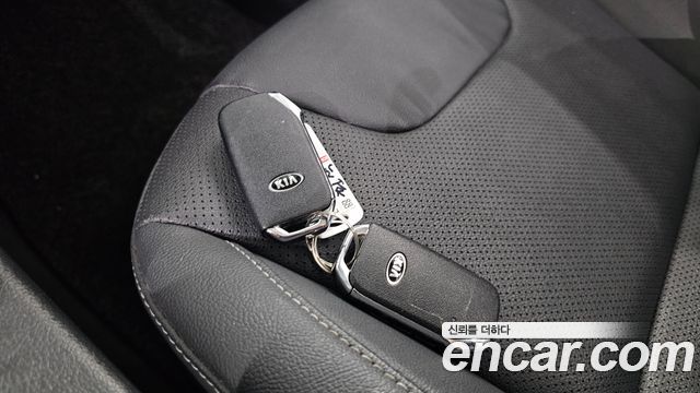 Kia Niro 2021 — photo 24