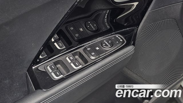Kia Niro 2021 — photo 29
