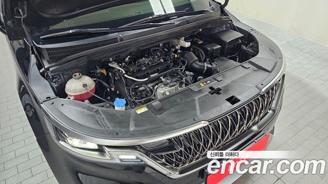 Kia Canival 2023 — photo 6