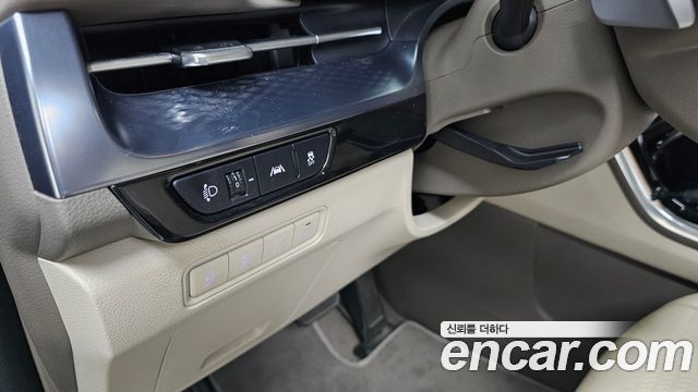 Kia Canival 2023 — photo 25