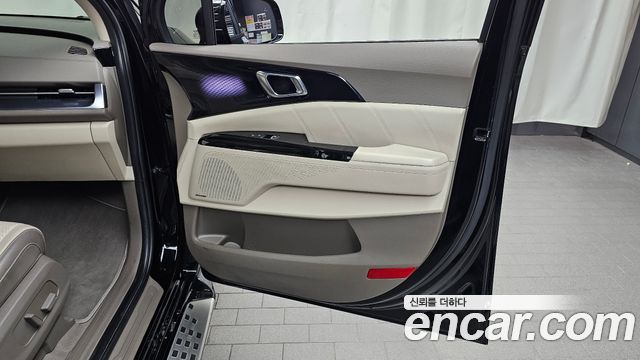 Kia Canival 2023 — photo 15