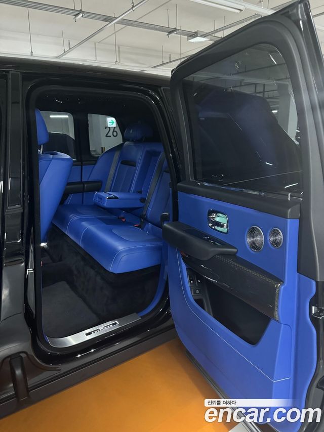 Rolls-Royce Cullinan 2021 — photo 4
