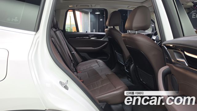 BMW X3 2022 — photo 17