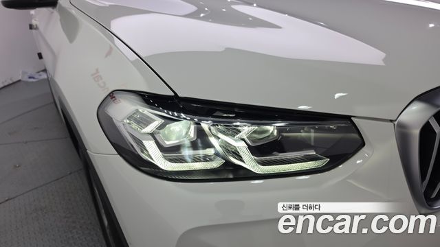 BMW X3 2022 — photo 8