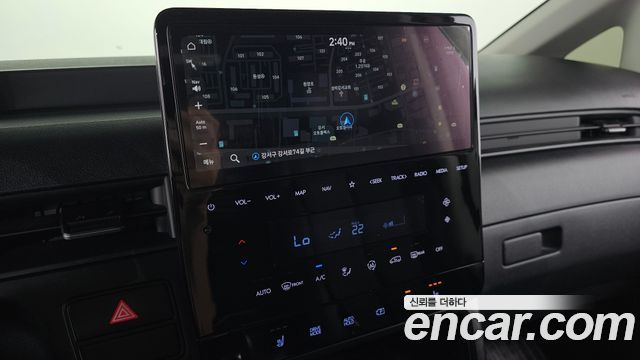 Hyundai Staria 2025 — photo 20