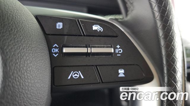 Hyundai Staria 2025 — photo 31