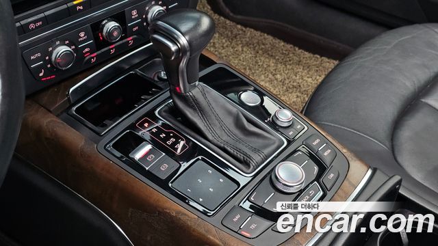 Audi A6 2015 — photo 9