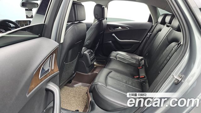 Audi A6 2015 — photo 12
