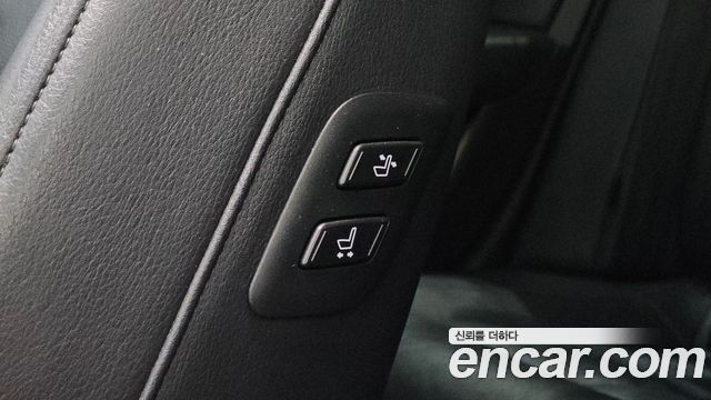 Audi A6 2015 — photo 19