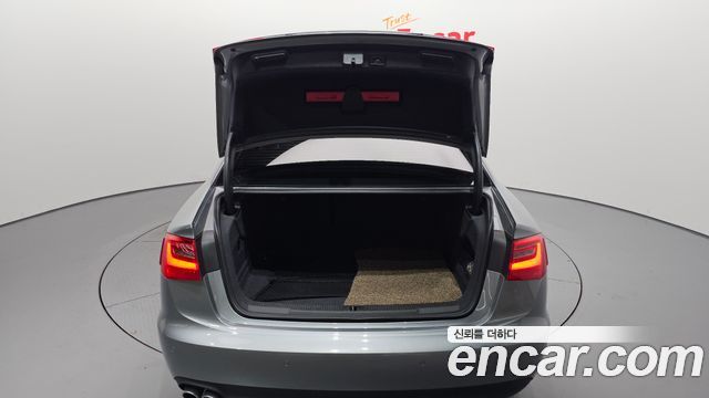 Audi A6 2015 — photo 20