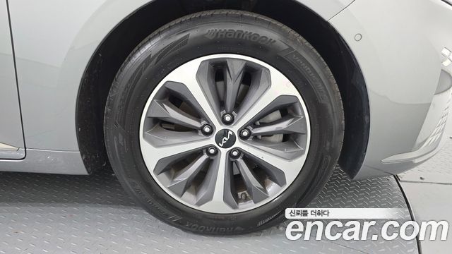 Kia K8 2023 — photo 7