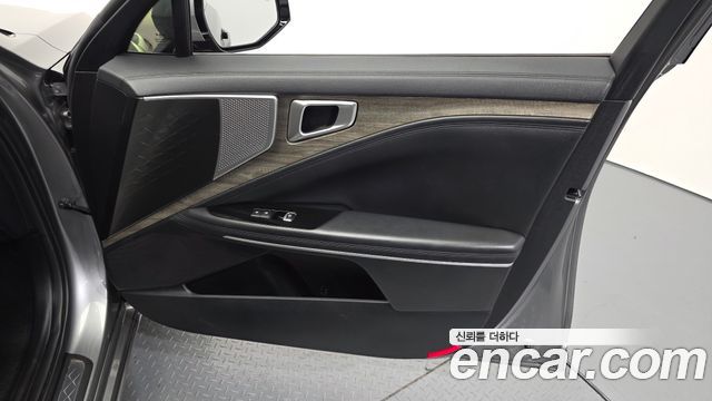 Kia K8 2023 — photo 14