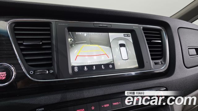 Kia Canival 2019 — photo 21