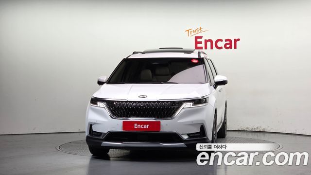 Kia Canival 2021 — photo 3
