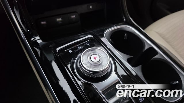 Kia Canival 2021 — photo 12