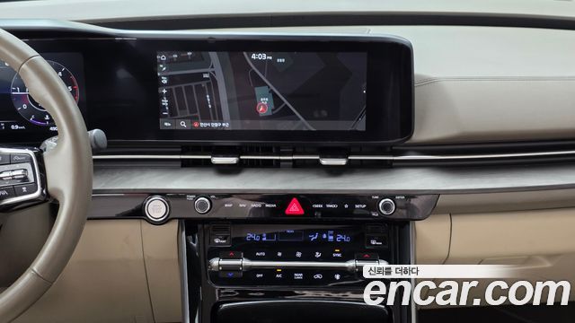 Kia Canival 2021 — photo 19