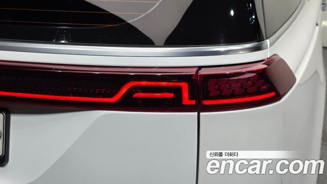 Kia Canival 2021 — photo 9