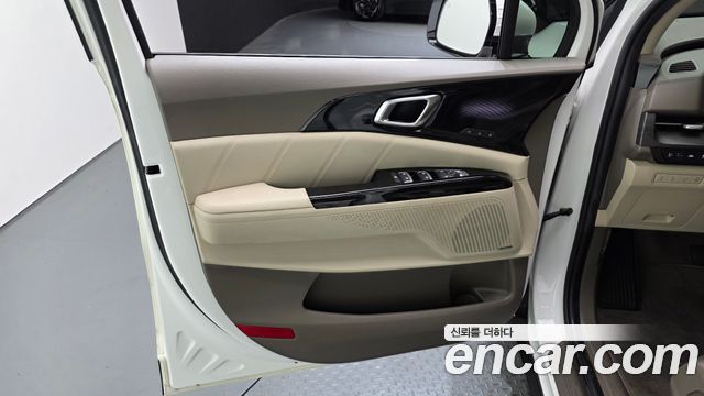 Kia Canival 2021 — photo 14