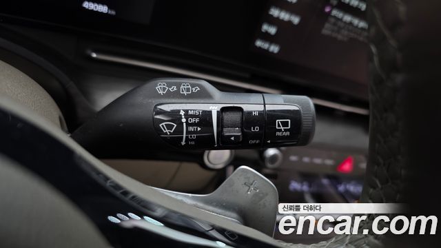 Kia Canival 2021 — photo 38