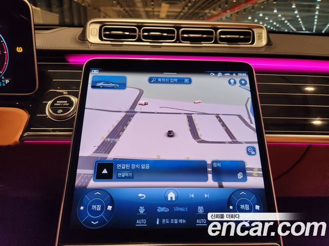 Mercedes-Benz S-Class 2021 — photo 13
