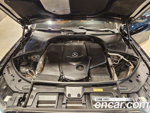 Mercedes-Benz S-Class 2021 — photo 20
