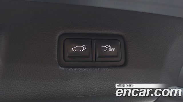 Kia Canival 2023 — photo 27