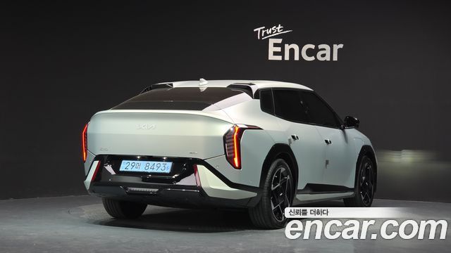 Kia EV4 2026 — photo 2