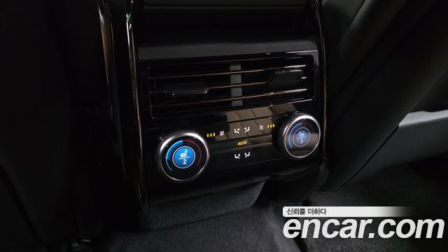 Land Rover Range Rover Sport 2023 — photo 24