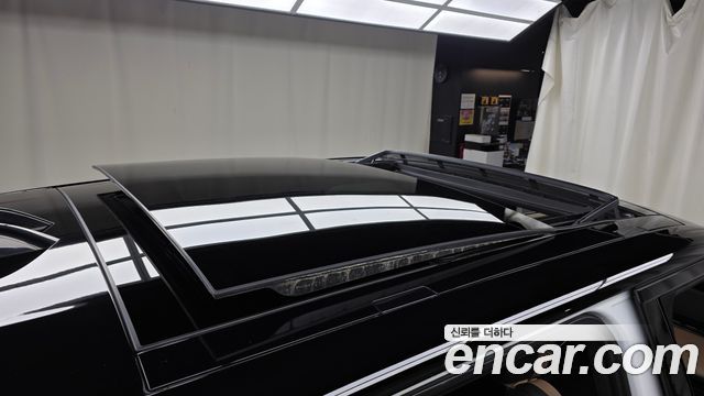 Land Rover Range Rover Sport 2023 — photo 25