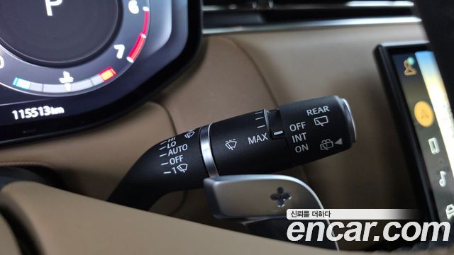 Land Rover Range Rover Sport 2023 — photo 29