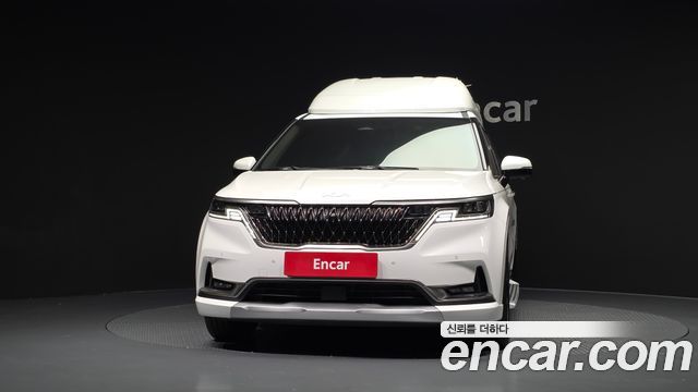 Kia Canival 2023 — photo 3