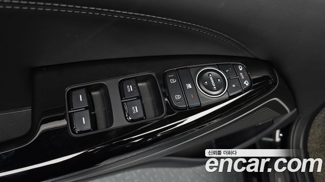 Kia K7 2019 — photo 28