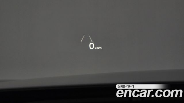Kia K7 2019 — photo 31