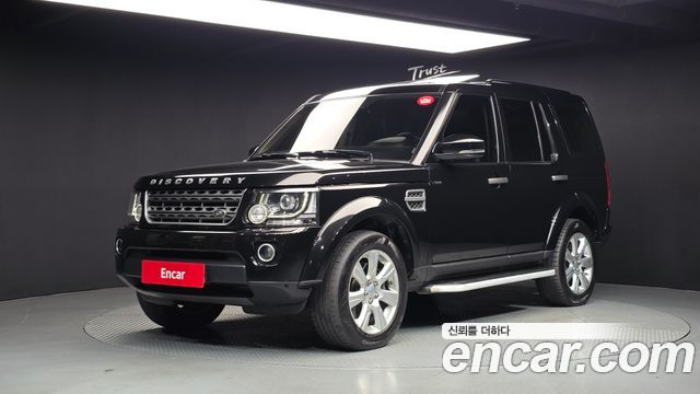 Land Rover Discovery 2016 — photo 1