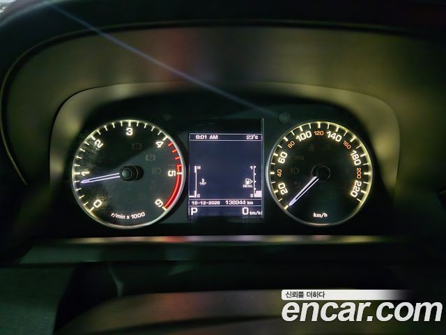 Land Rover Discovery 2016 — photo 8