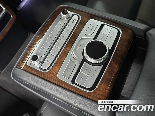 Kia K9 2020 — photo 13