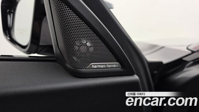 BMW M2 2025 — photo 24