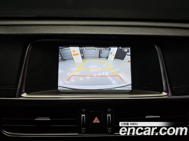 Kia K5 2018 — photo 14